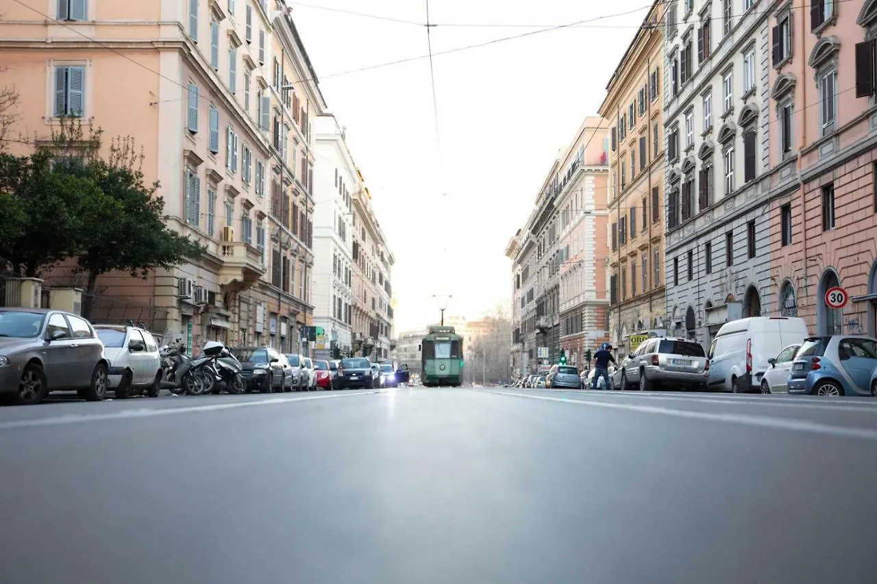 Sunny Home Rome